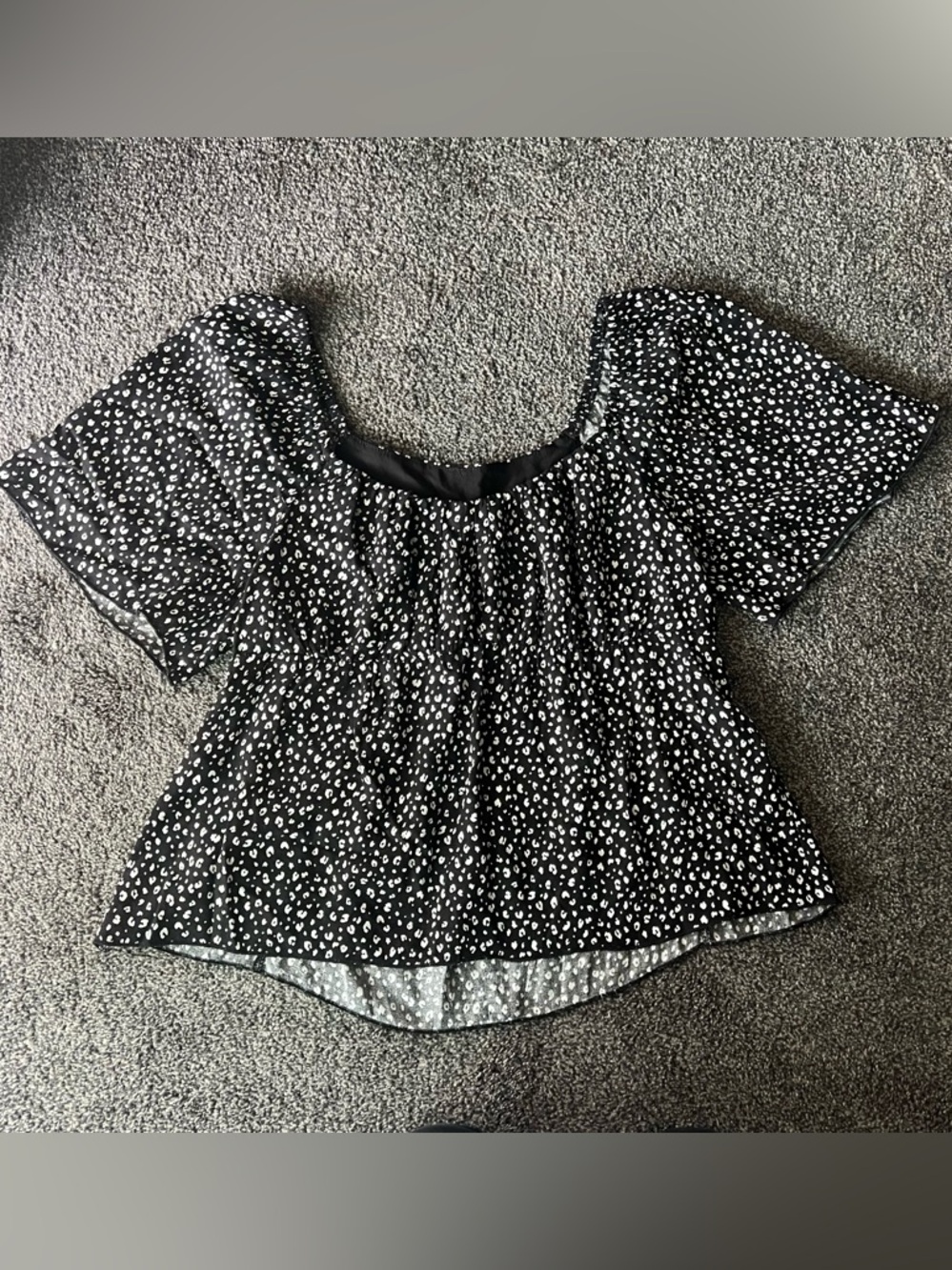 Black and White Printed Women's Top